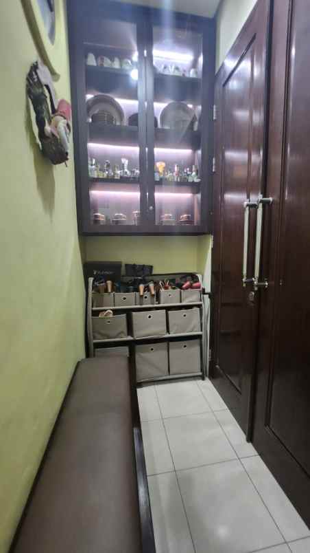 dijual rumah bukit gading mediterania