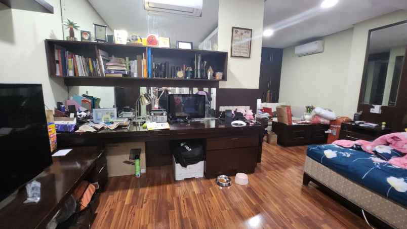 dijual rumah bukit gading mediterania