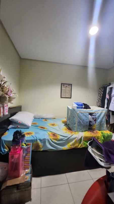 dijual rumah bukit gading mediterania