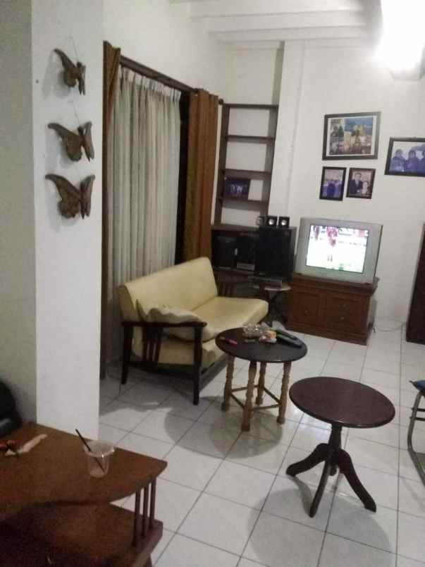 dijual rumah bukit ligar