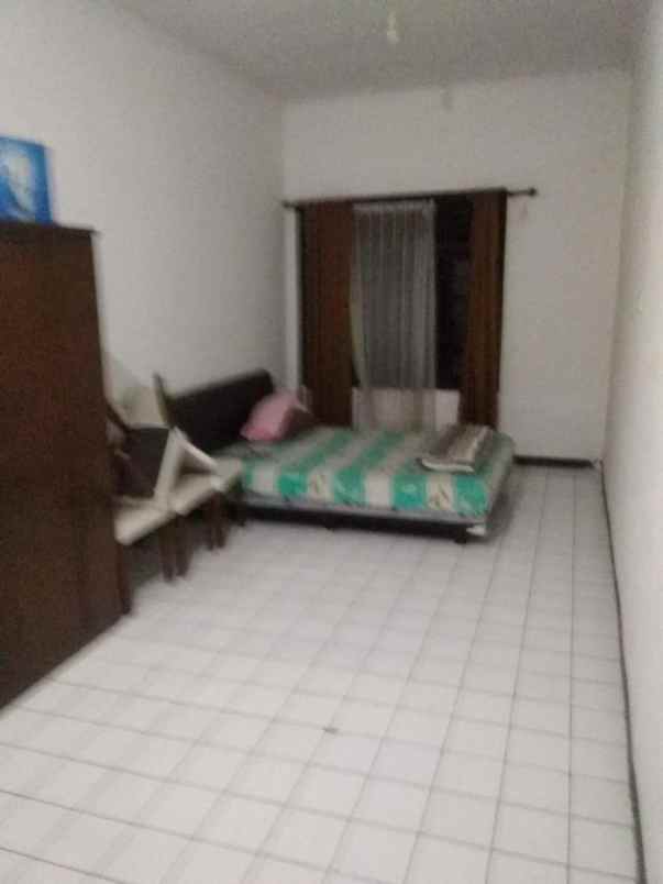 dijual rumah bukit ligar