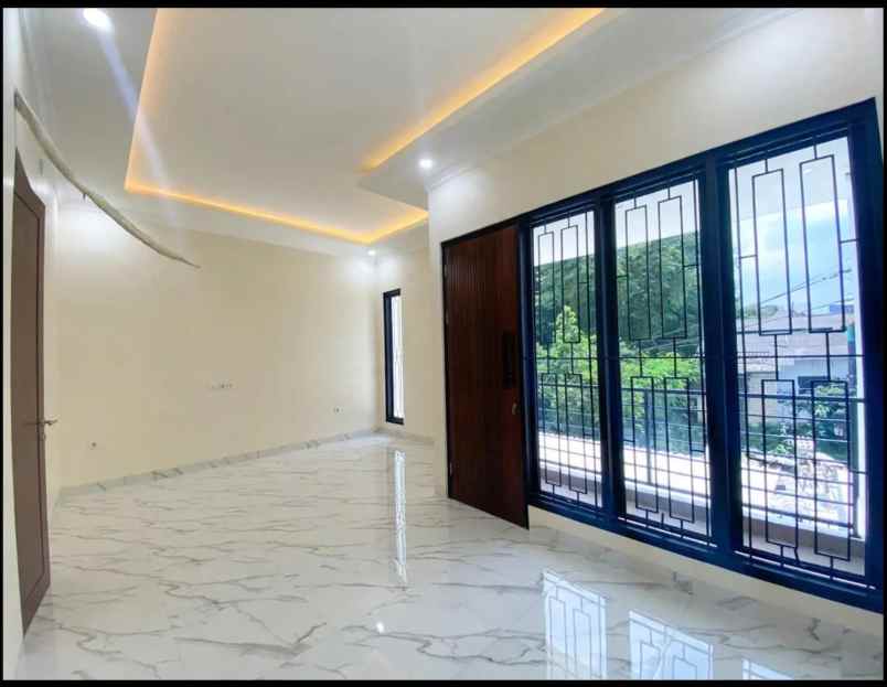 dijual rumah cakung