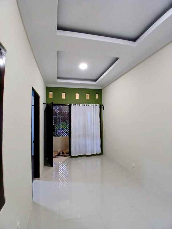 dijual rumah candi gebang