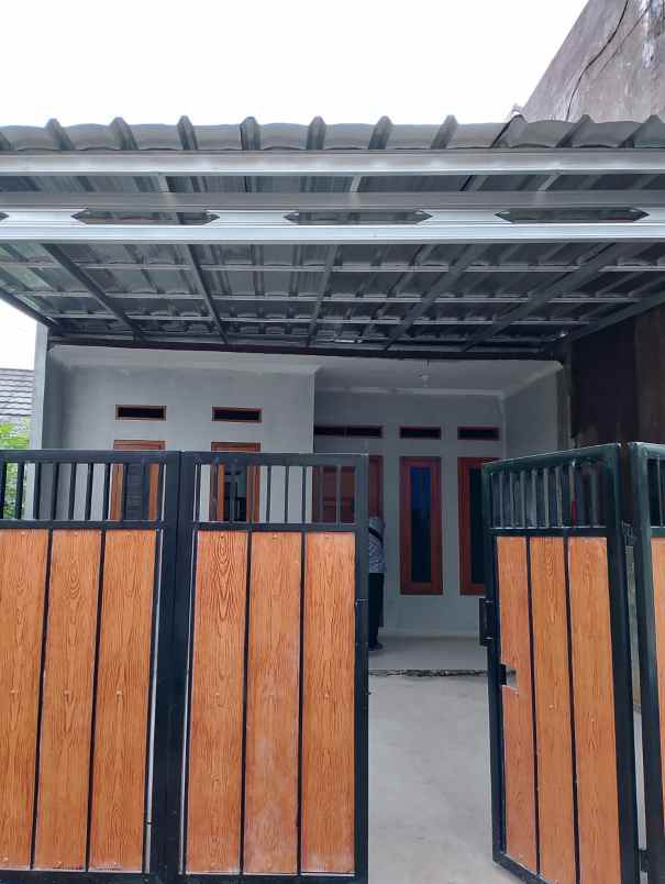 dijual rumah cash 3kt dekat jalan utama dan stasiun