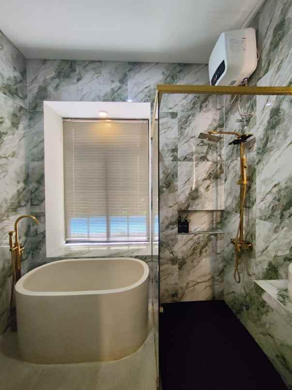 dijual rumah cempaka putih jakpus