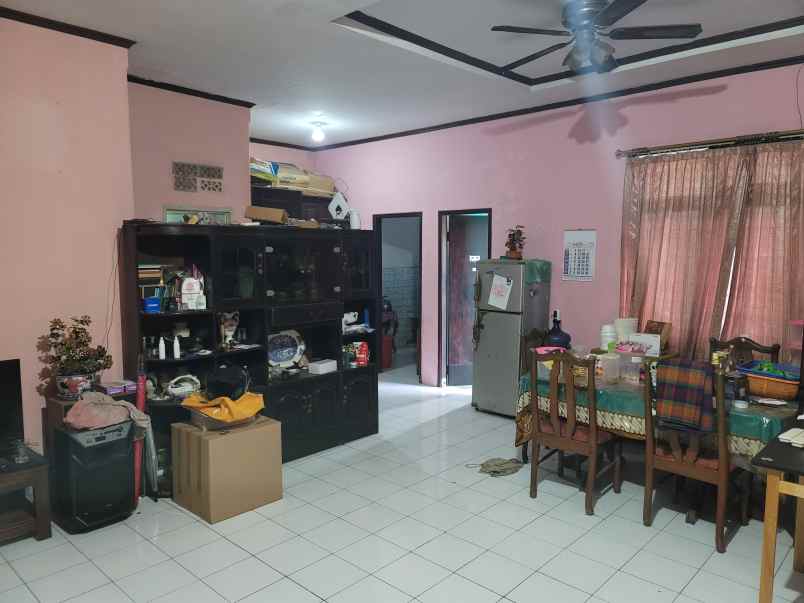 dijual rumah cibubur 2 lantai