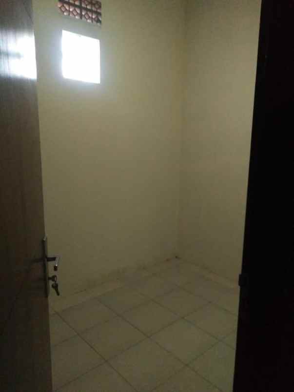 dijual rumah ciganitri