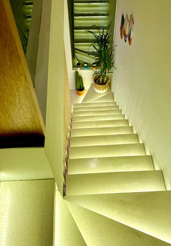 dijual rumah ciganjur