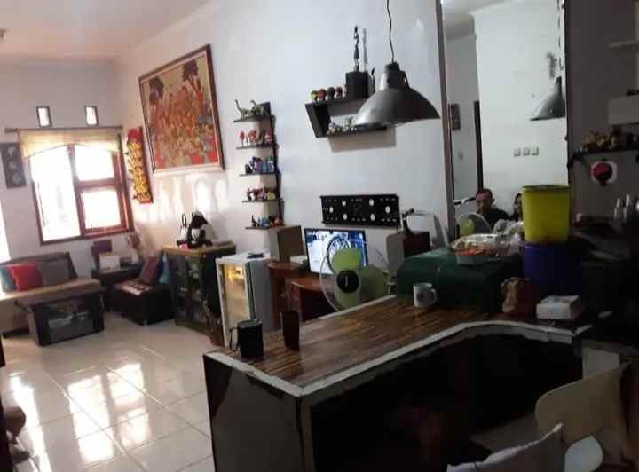 dijual rumah cihanjuang