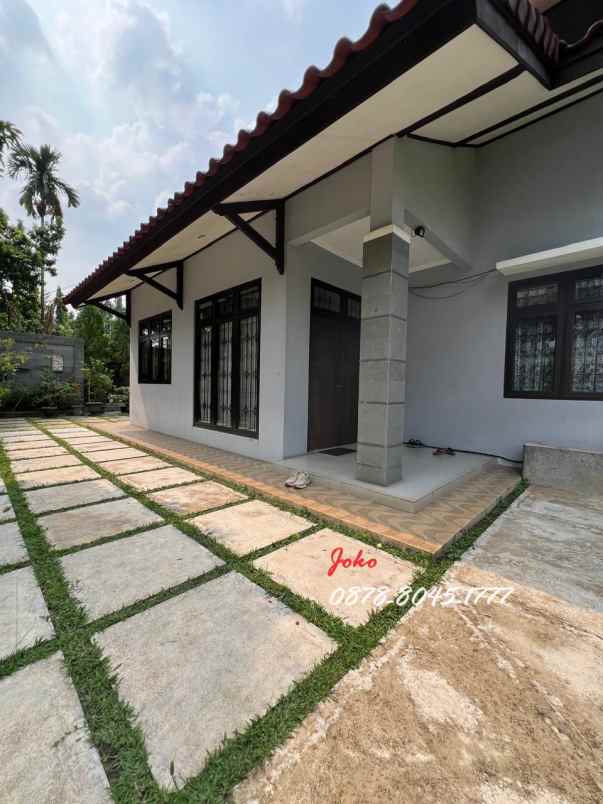 dijual rumah cilandak town squere