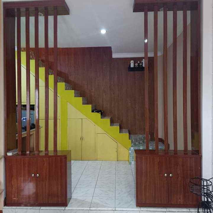 dijual rumah cimareme