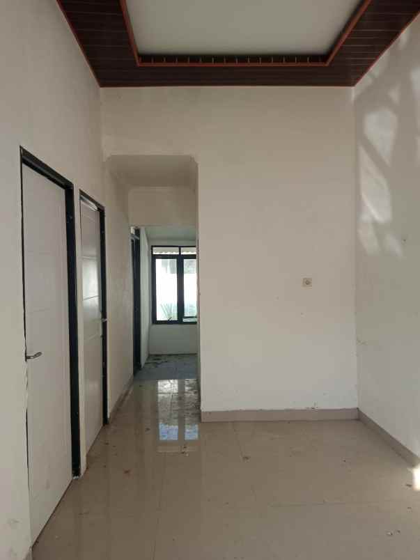 dijual rumah cinere depok cinere residence