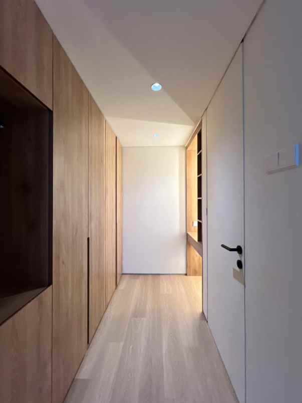 dijual rumah cinere estate depok