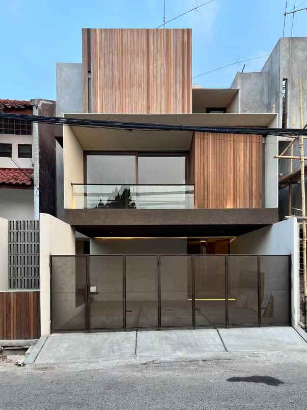 dijual rumah cinere estate depok