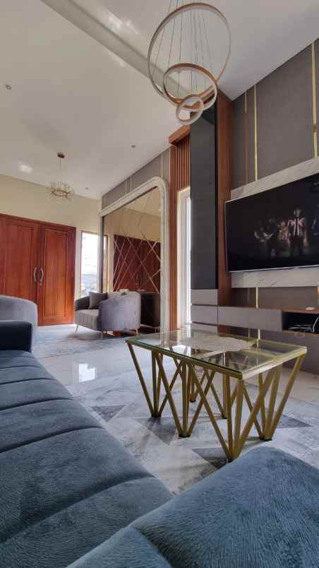 dijual rumah cipinang