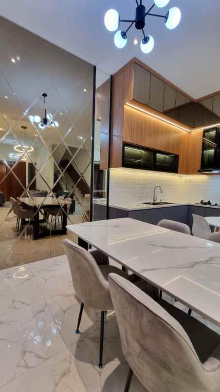 dijual rumah cipinang