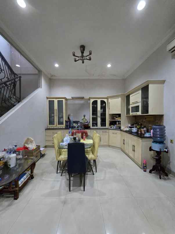 dijual rumah cipinang elok jatinegara