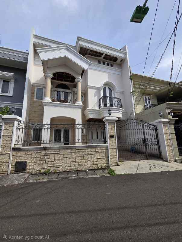 dijual rumah cipinang elok jatinegara