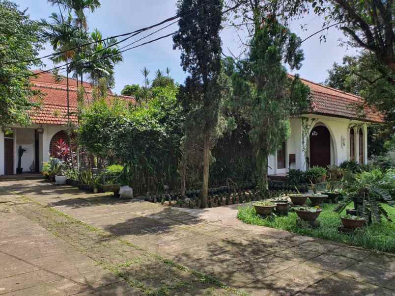 dijual rumah ciputat