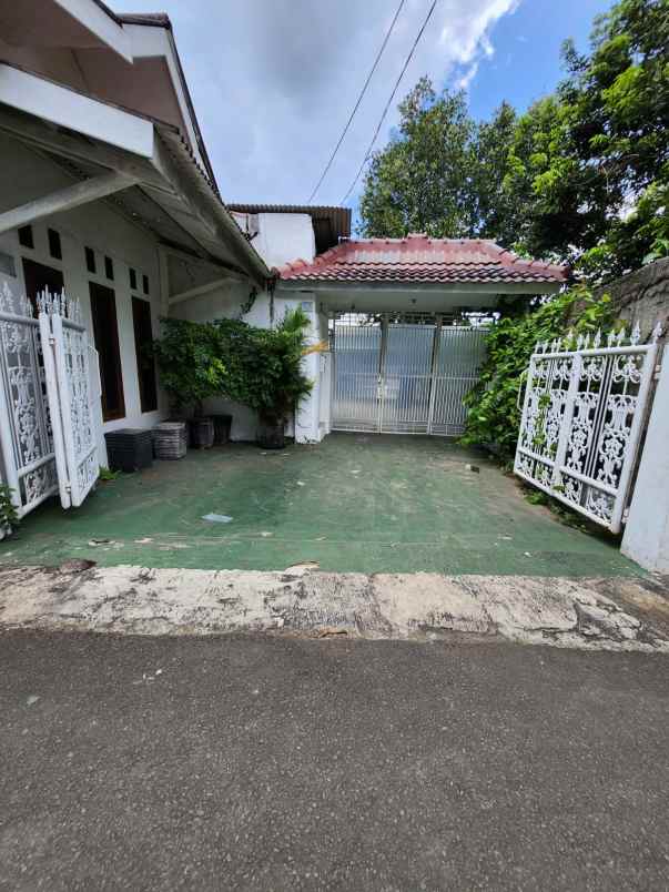 dijual rumah ciracas jakarta timur