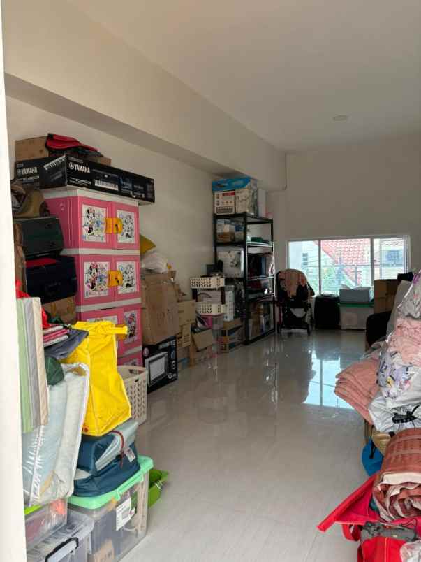 dijual rumah citra 3