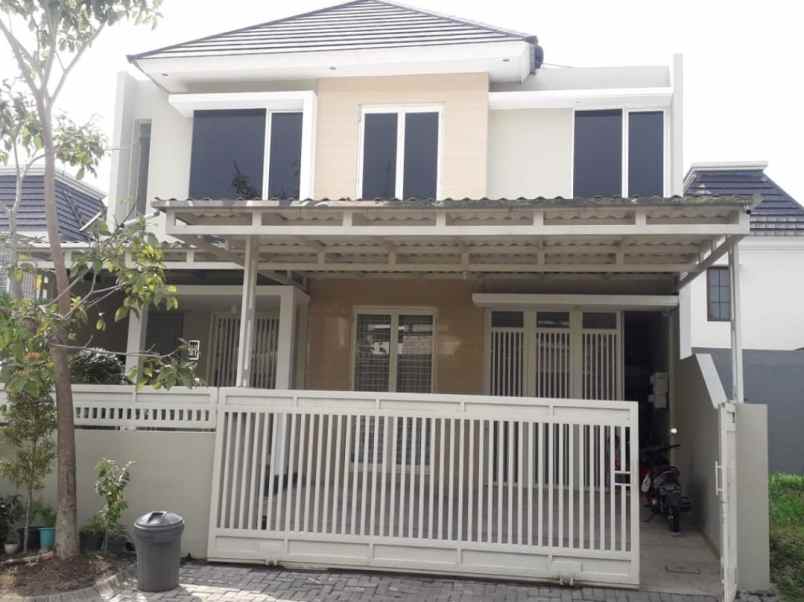 dijual rumah citraland