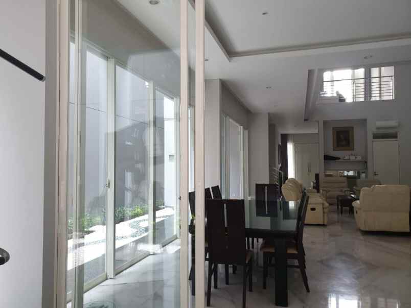 dijual rumah citraland selat golf