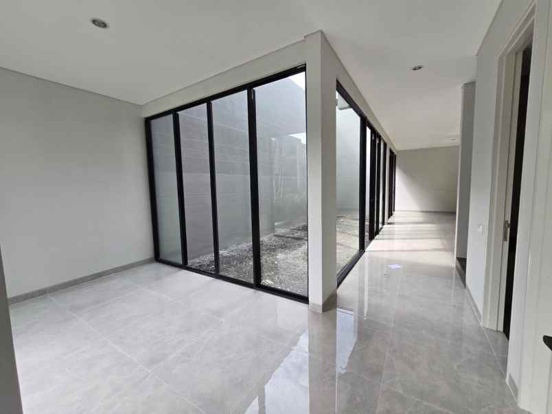 dijual rumah citraland utara pelican hill