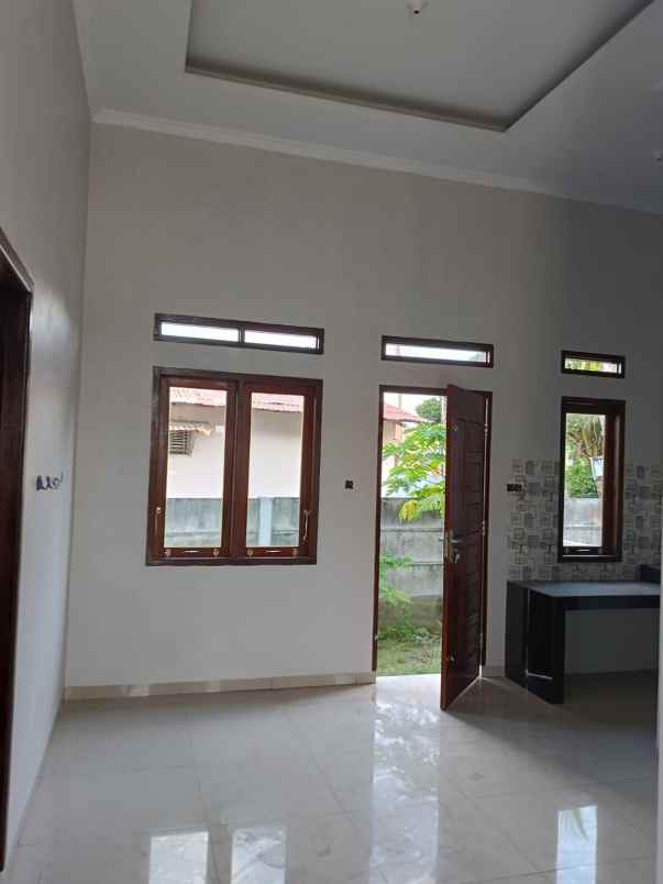 dijual rumah cluster minimalis novita residence