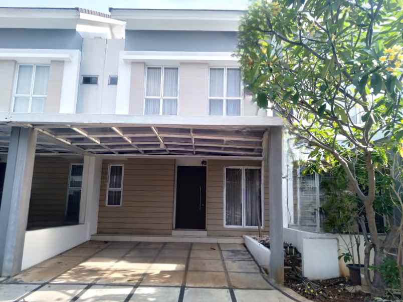 dijual rumah cluster palm spring jgc