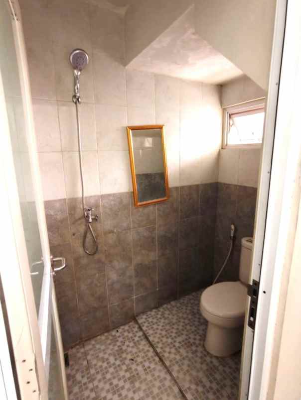 dijual rumah cluster teresta cakung