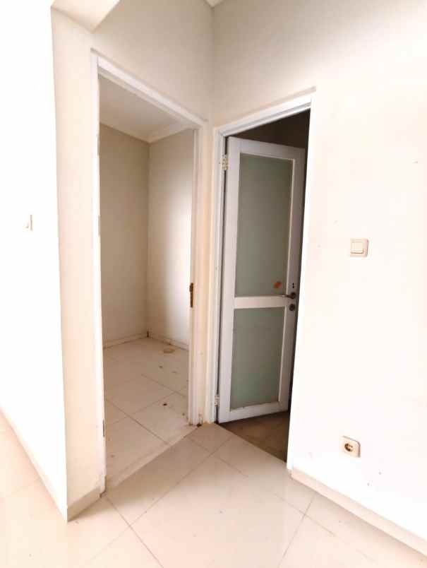 dijual rumah cluster teresta cakung