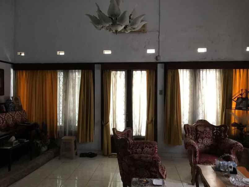 dijual rumah cut nyak dien