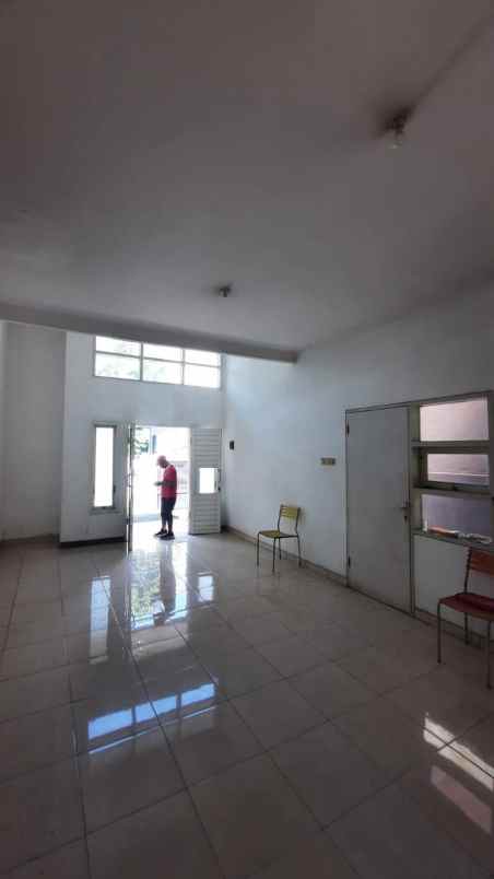 dijual rumah deltasari baru