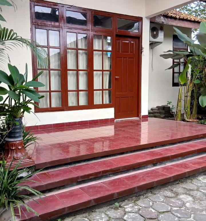 dijual rumah denokan maguwoharjo kec