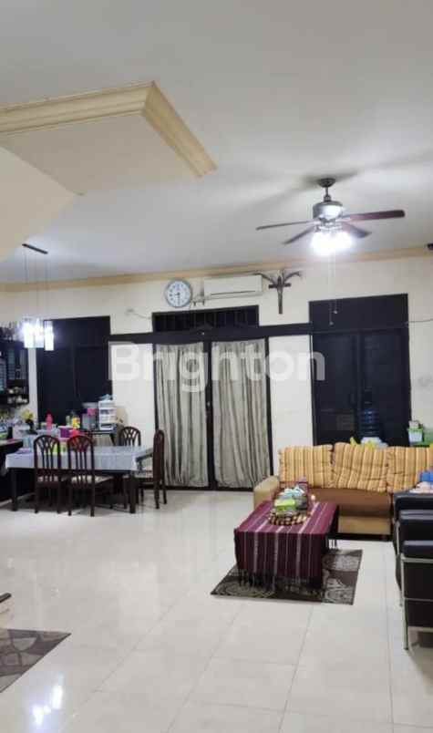 dijual rumah dharmahusada