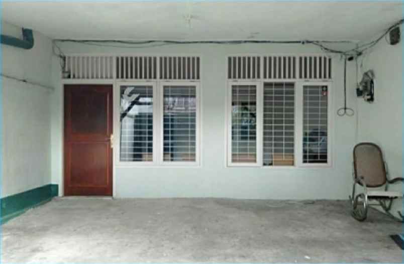 dijual rumah dharmawangsa