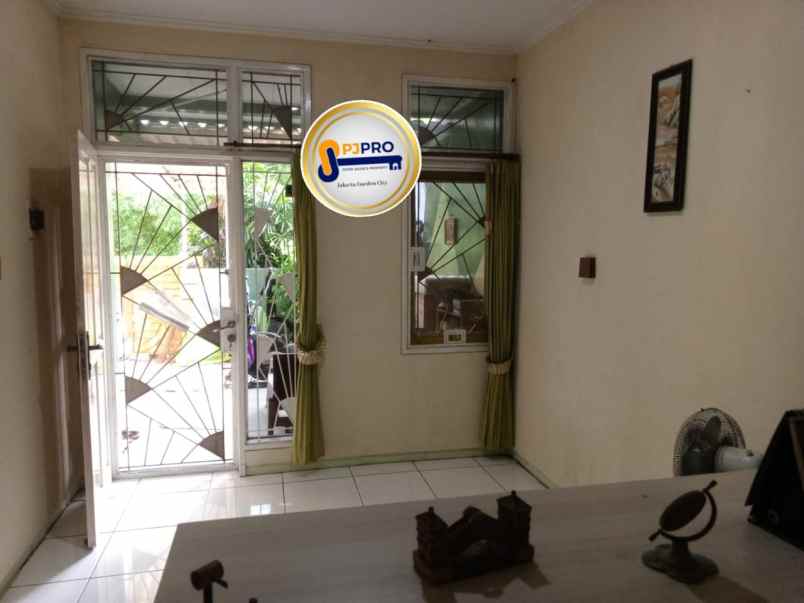 dijual rumah di daerah pulo gebang