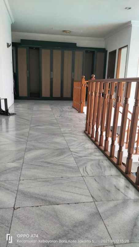 dijual rumah di jl cpete utara jakarta selatan