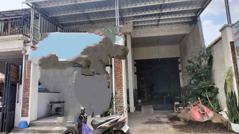 dijual rumah di kecamatan pakis