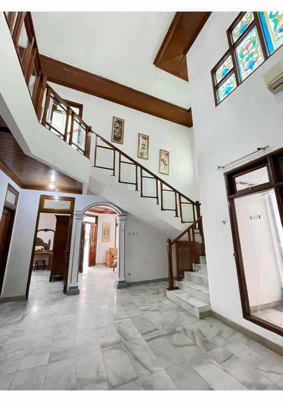 dijual rumah di pejaten barat jakarta selatan
