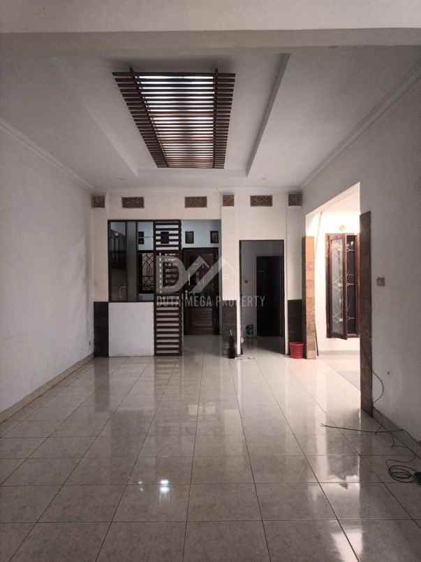 dijual rumah di villa melati mas bsd