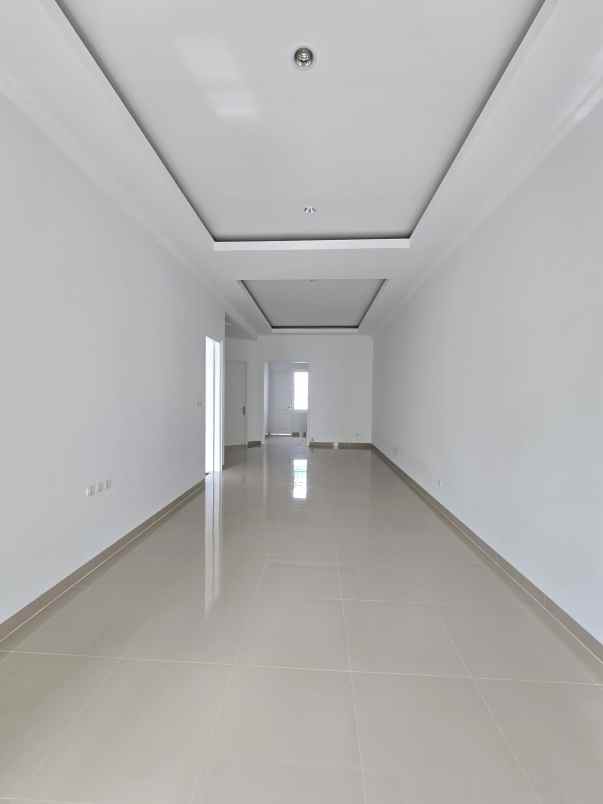 dijual rumah duren sawit