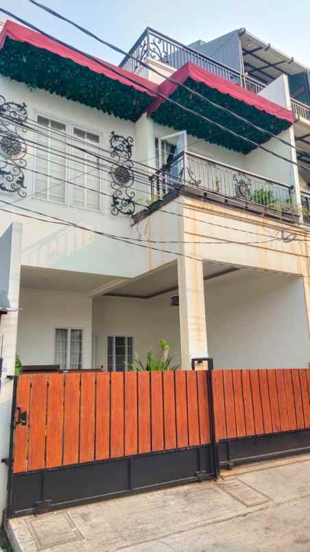 dijual rumah duri mas duri kepa kebon jeruk