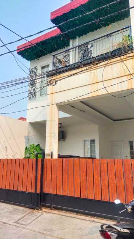 dijual rumah duri mas duri kepa kebon jeruk