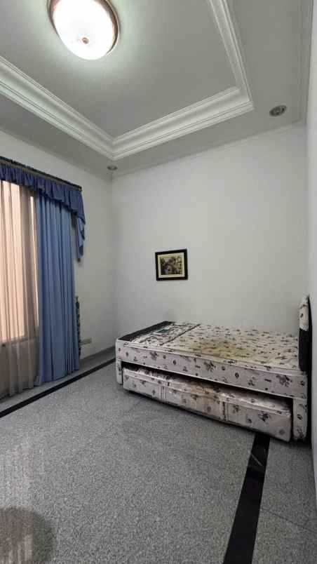 dijual rumah galaxy bumi permai araya