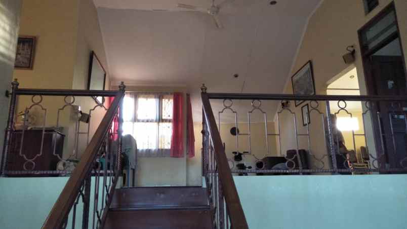 dijual rumah gatot subroto