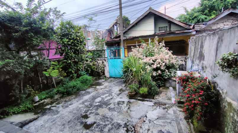 dijual rumah gg babakan peundeuy no 5
