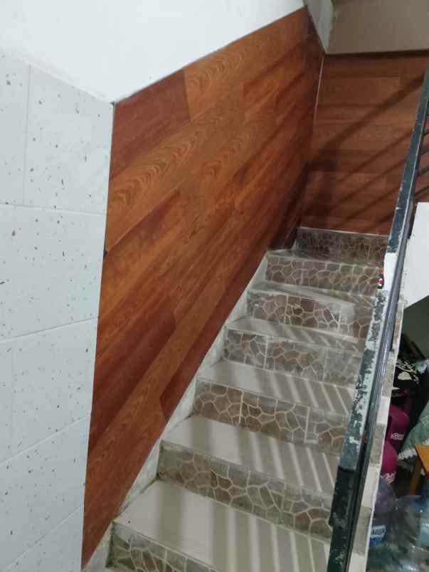 dijual rumah graha citalang permai