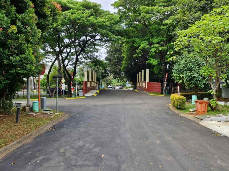 dijual rumah grand richard ebony